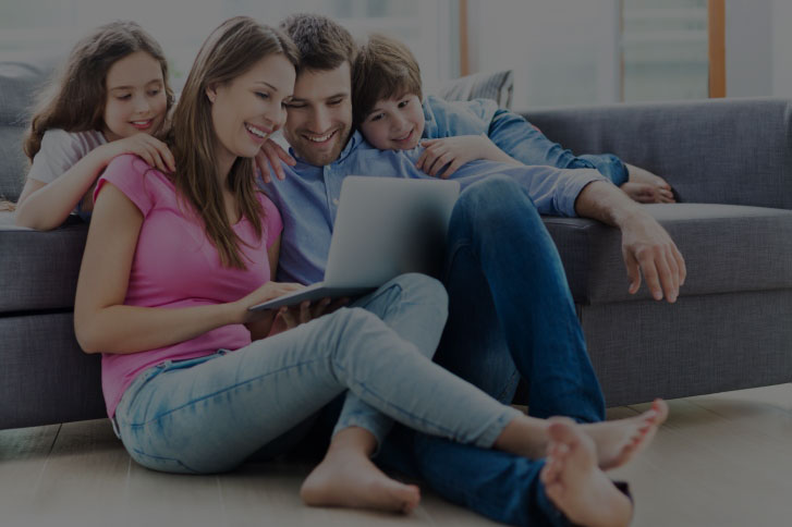 family-on-computer.jpg family on computer