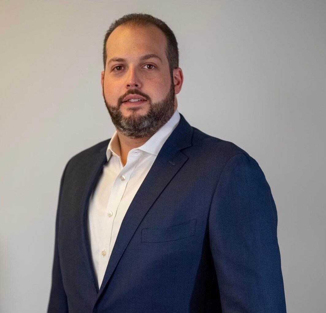 Eric Reizis headshot