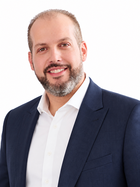 Eric Reizis headshot