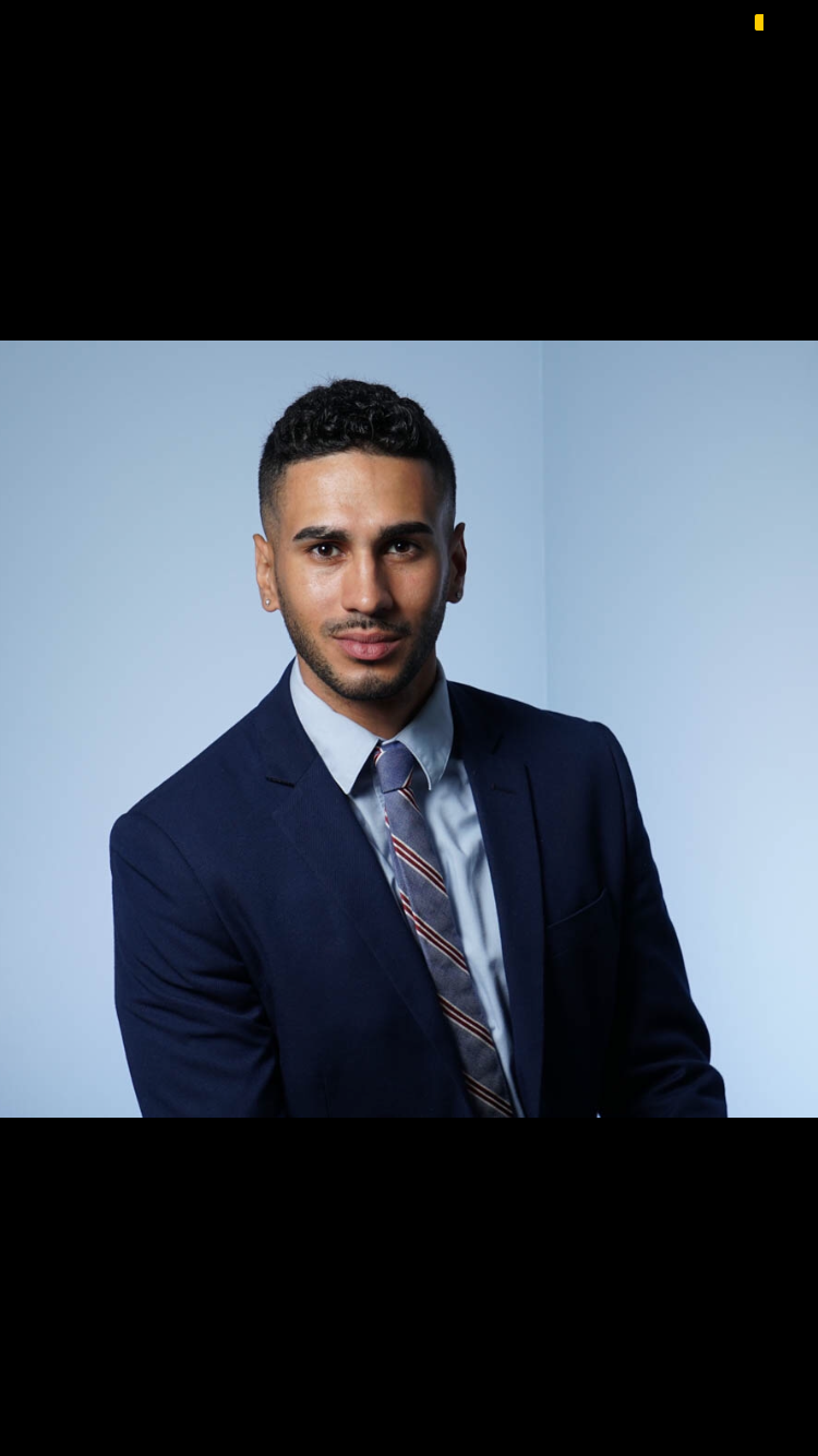 Joey Cruz headshot