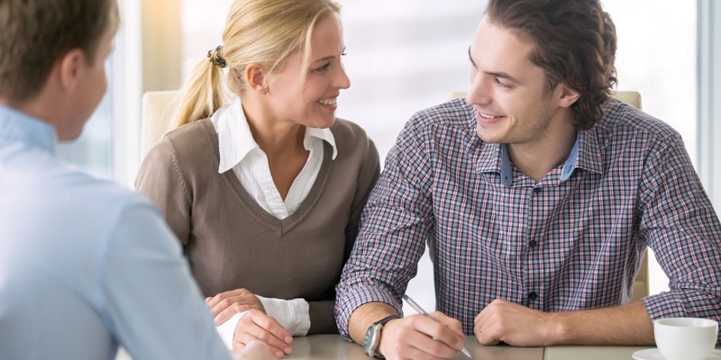 Couple looking in agreement at each other